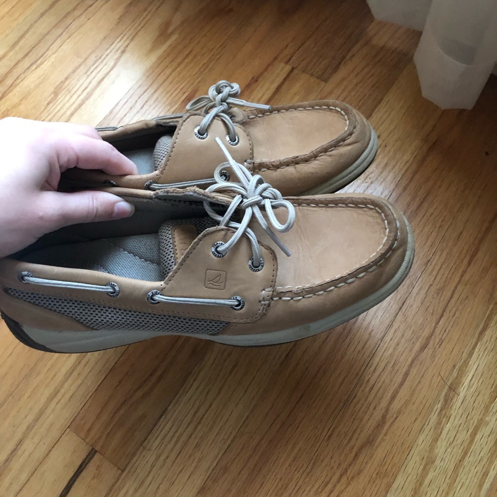 Sperry boat shoes